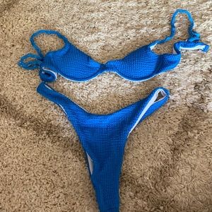 Blue textured bikini!